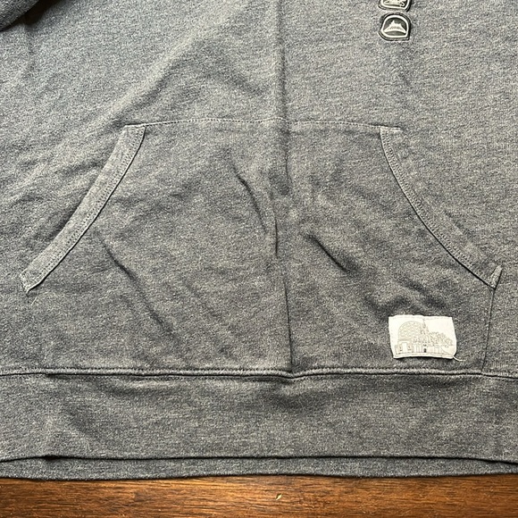 Disney 1/4 Button Down Mickey Sweater Men’s Size Extra Large - Picture 10 of 12